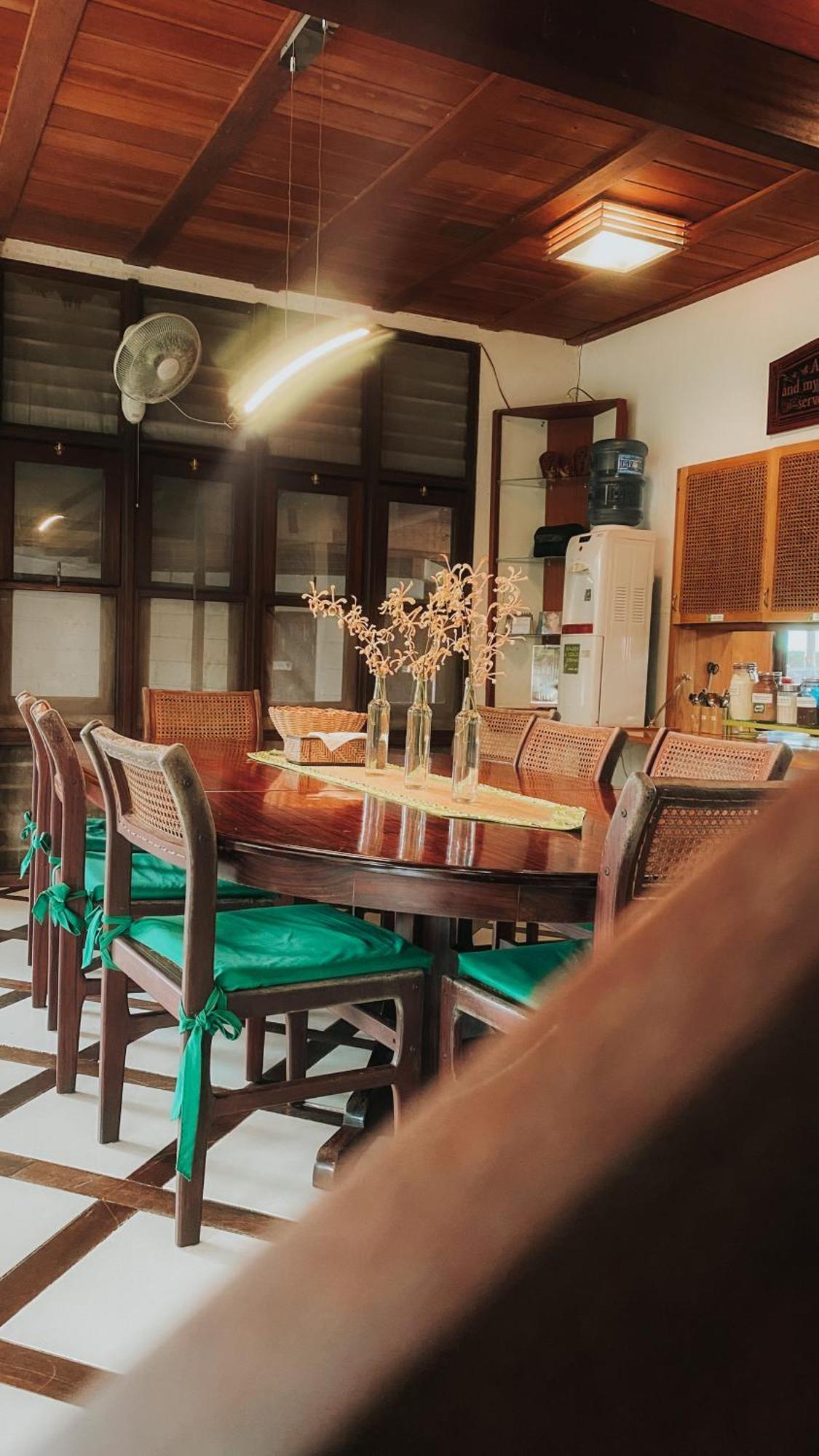 Bukit Raya Guesthouse Palangkaraya Esterno foto