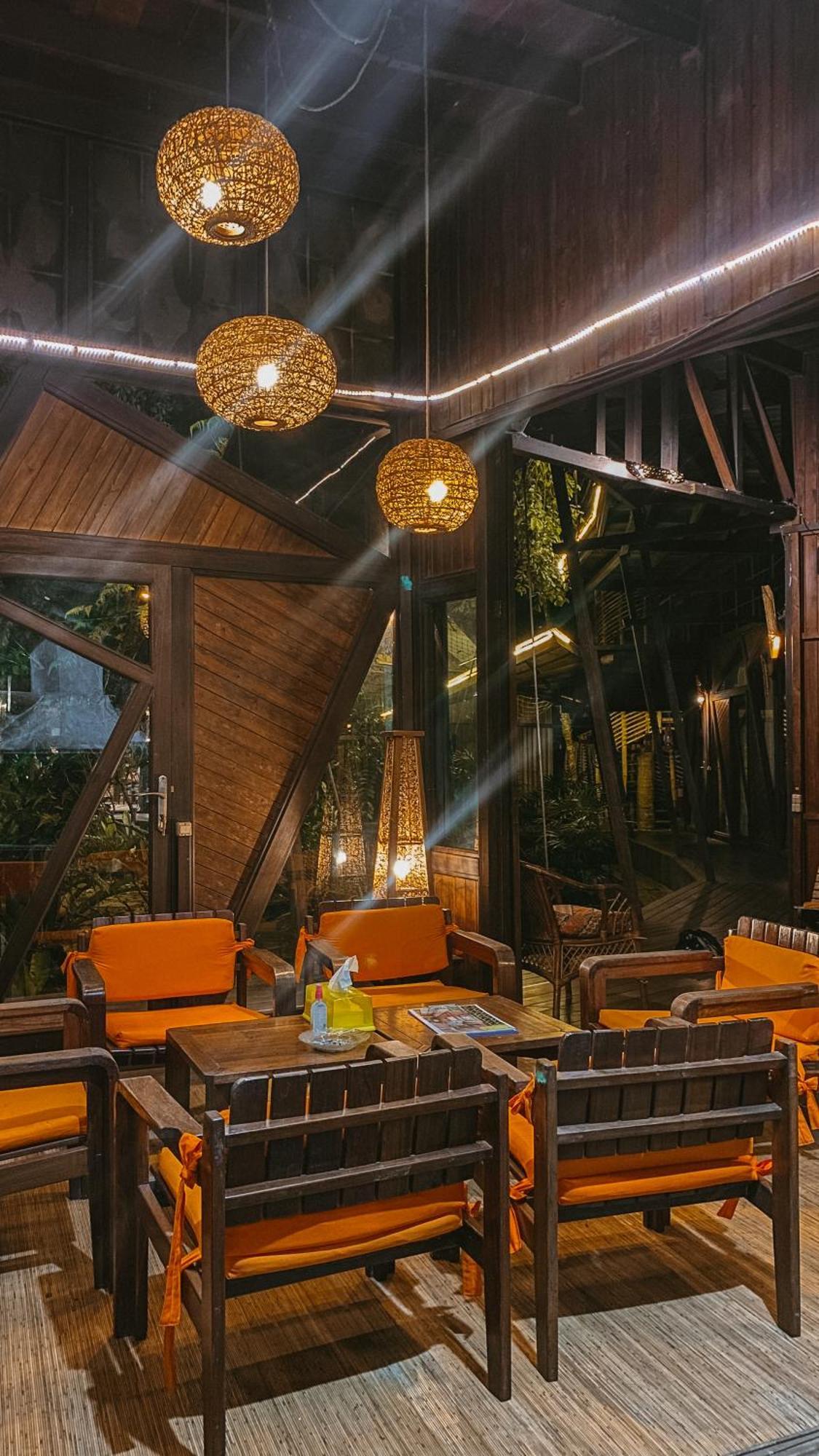 Bukit Raya Guesthouse Palangkaraya Esterno foto