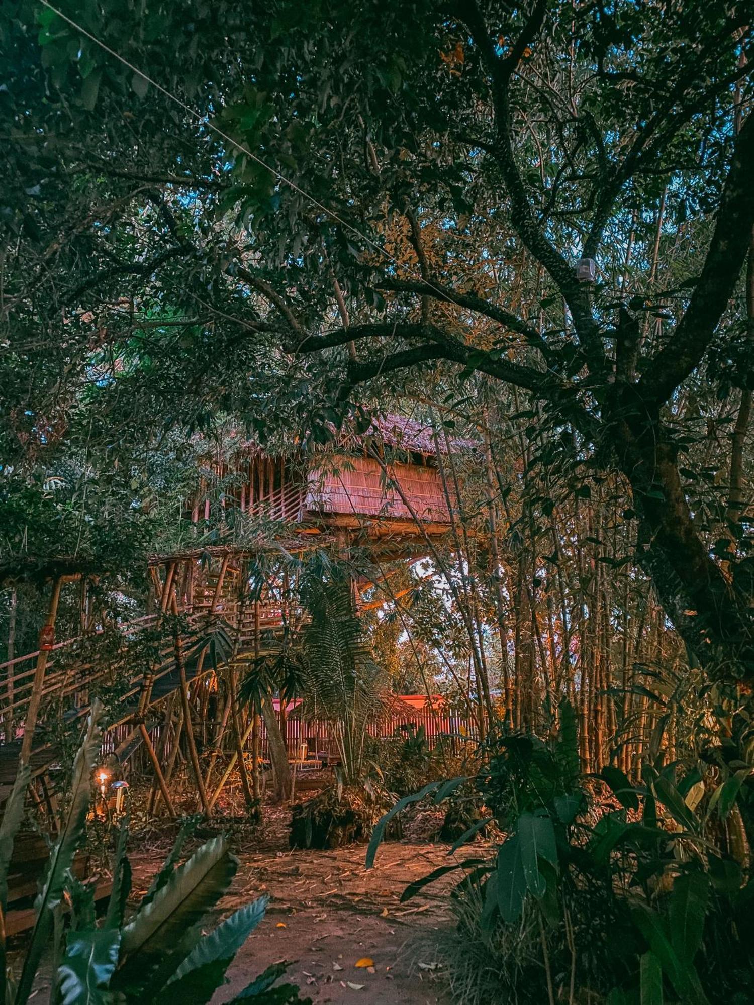 Bukit Raya Guesthouse Palangkaraya Esterno foto